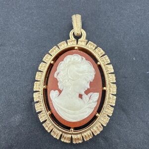 Old Vintage Costume Cameo Pendant Necklace Charm No Chain